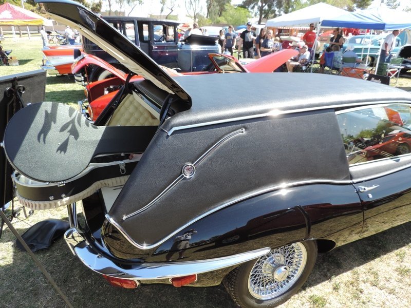 Jaguar XKE Hearse Can You Dig It? Route 66 Pub Co