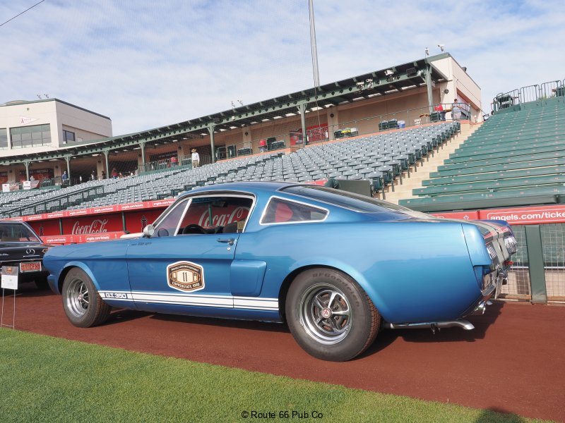 Copperstate-1000-1966-Shelby-GT350
